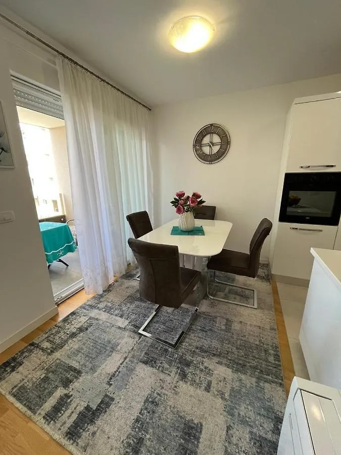 City Apartment Vitas Zadar 0*,  Croatia